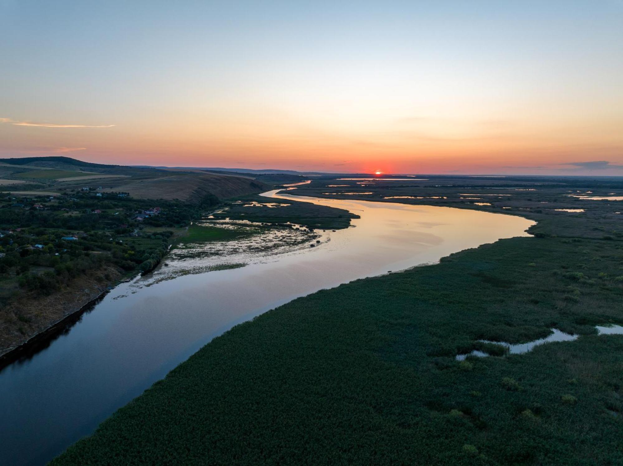Laguna Nuferilor Habitat Somova Eksteriør bilde