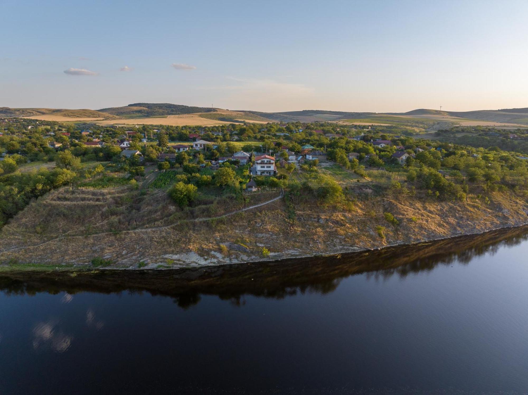 Laguna Nuferilor Habitat Somova Eksteriør bilde
