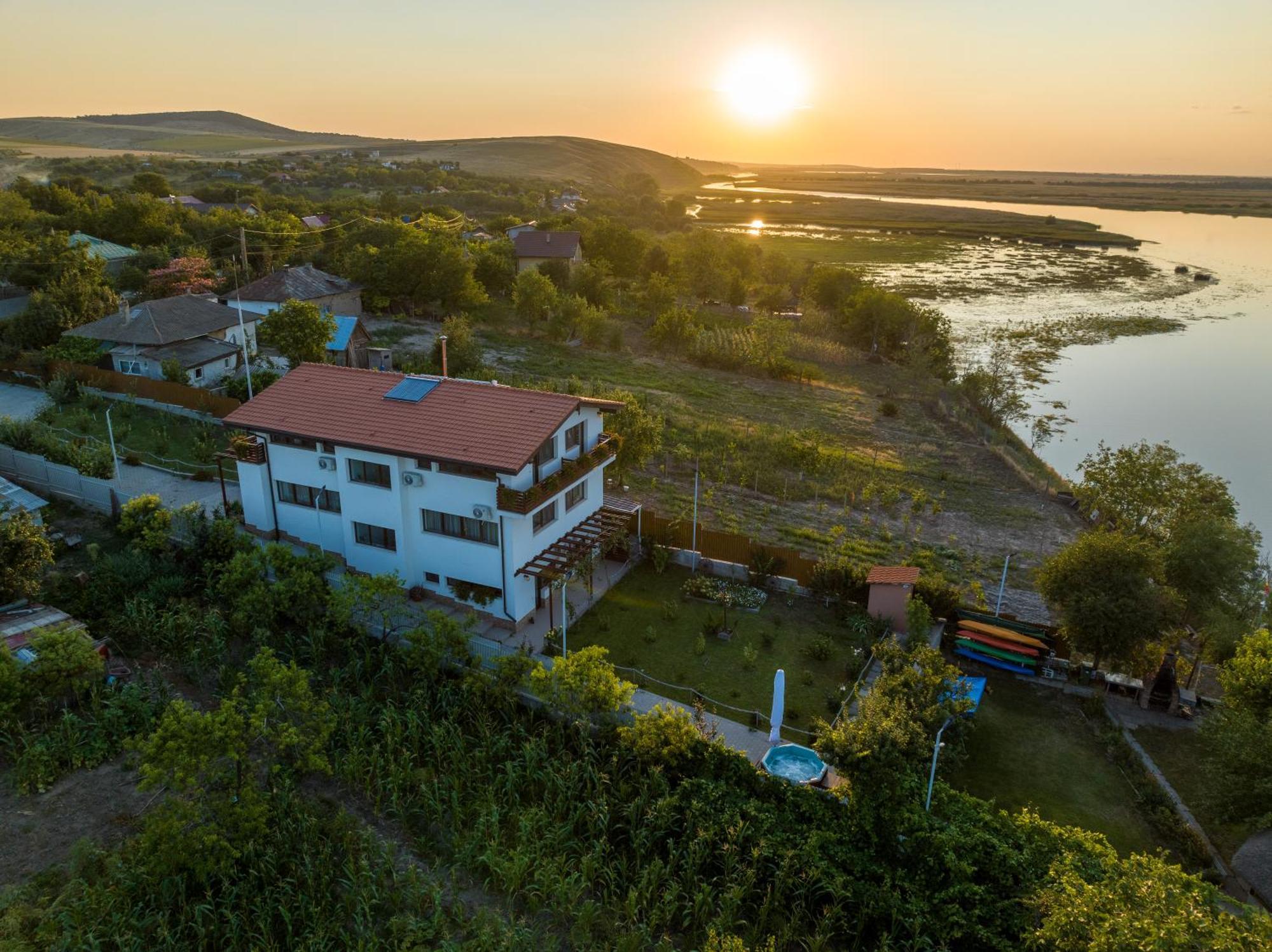 Laguna Nuferilor Habitat Somova Eksteriør bilde